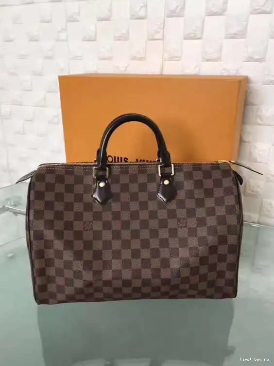 VUITTON LOUIS 35 SPEEDY 0610